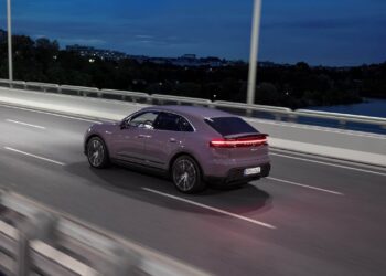 porsche macan ev