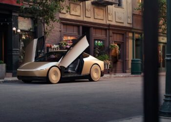 tesla cybercab robotaxi