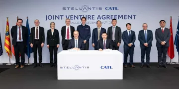 catl stellantis lfp baterie