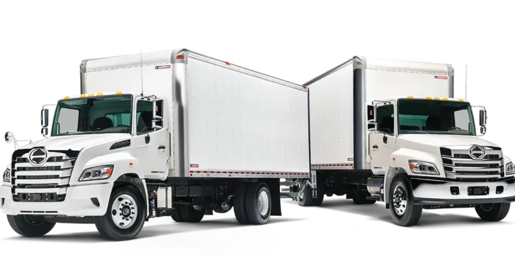 ciężarówki hino motors toyota