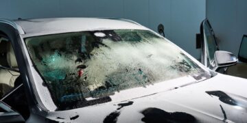 genesis metal coated heated windshield