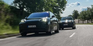 prototyp elektrycznego porsche cayenne