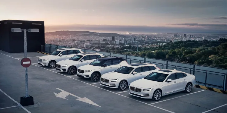Volvo pilnie wycofuje 73 000 hybryd plug-in. Jest ryzyko pożaru