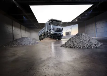 Mercedes-Benz eArocs 400