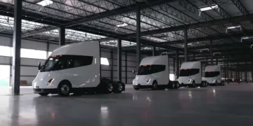 fabryka tesla semi