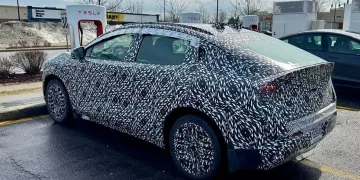 nissan leaf nowy kanada