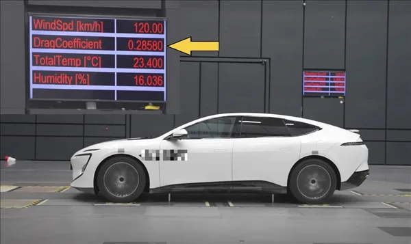 avatr 12 cx test
