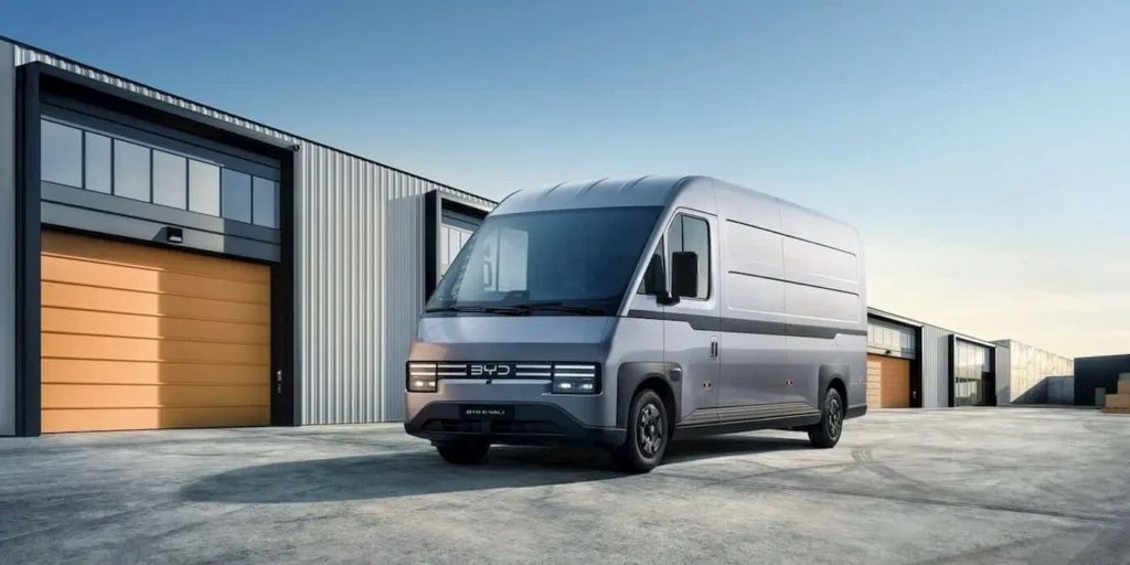 byd e-vali