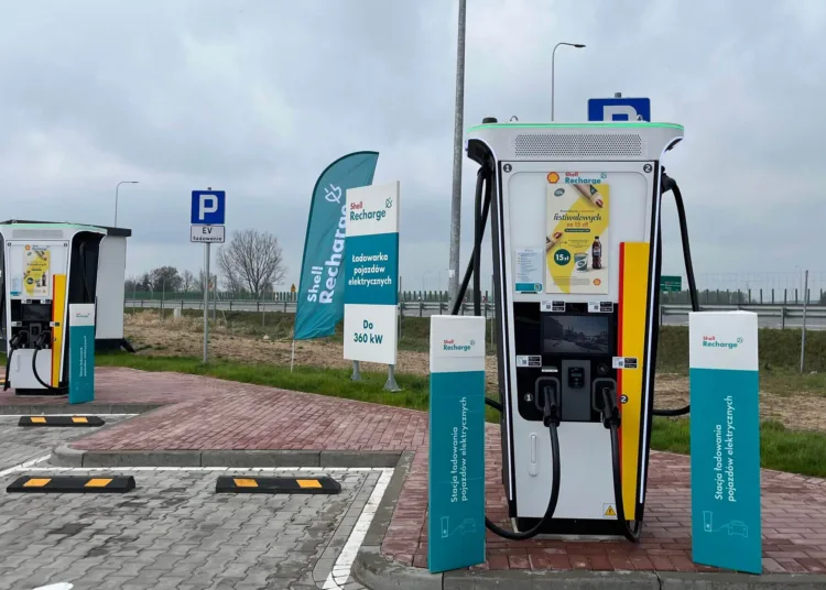 shell recharge stacja