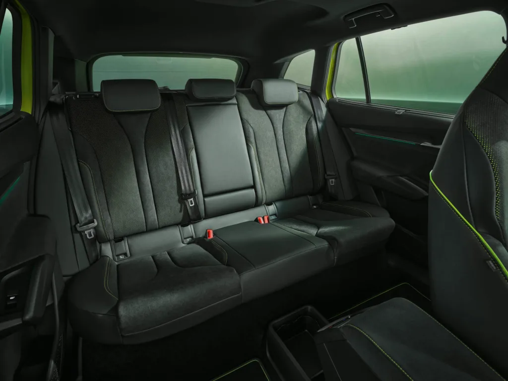 skoda enyaq vrs wnętrze