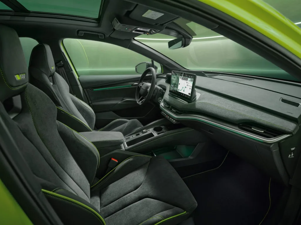 skoda enyaq vrs wnętrze