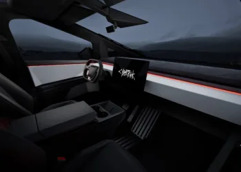tesla cybertruck wnętrze