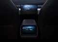 tesla cybertruck wnętrze