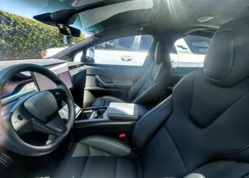 tesla model s odswiezenie