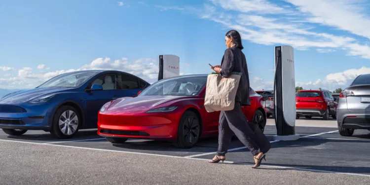 tesla supercharger v4