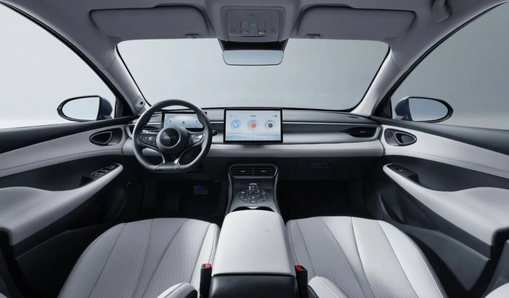 BYD Seal 5 DM-i wnętrze
