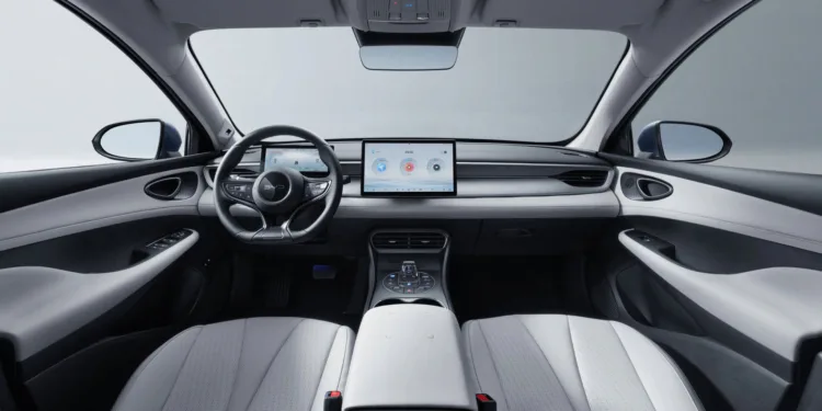 BYD Seal 5 DM-i wnętrze
