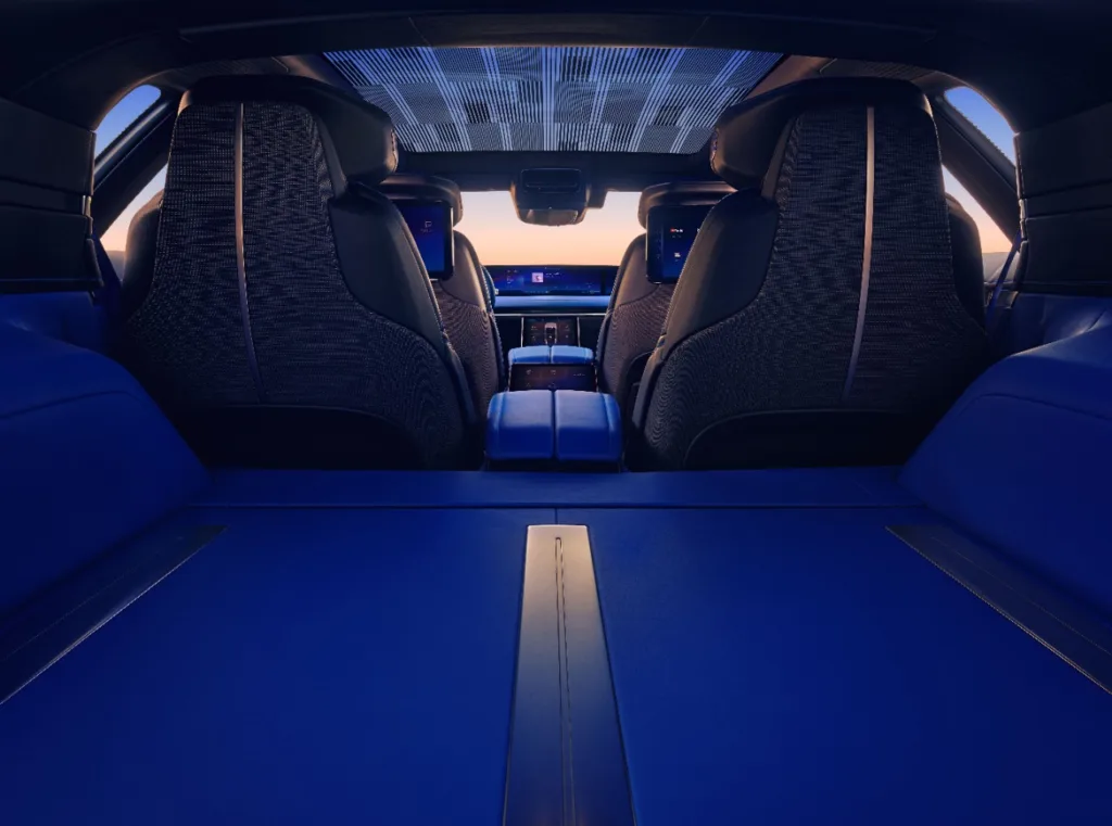 Cadillac Celestiq wnętrze
