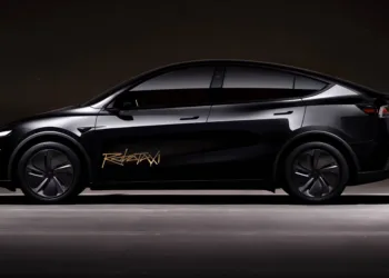 tesla model y robotaxi