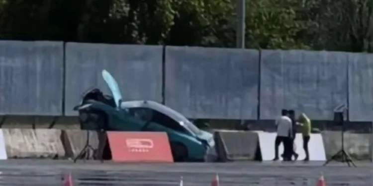 wypadek xiaomi su7 szkolenie