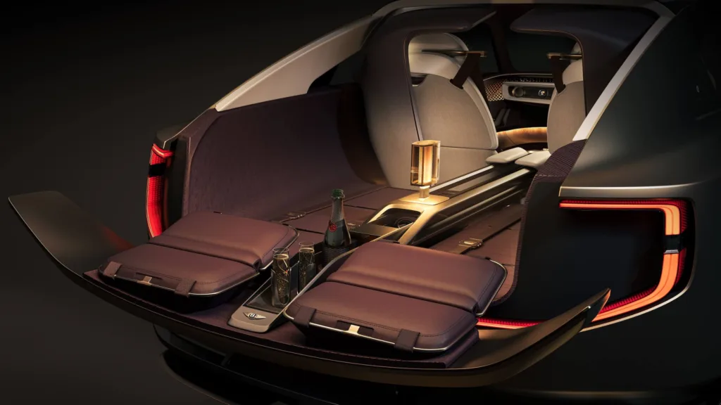 Bentley EXP 15 wnętrze