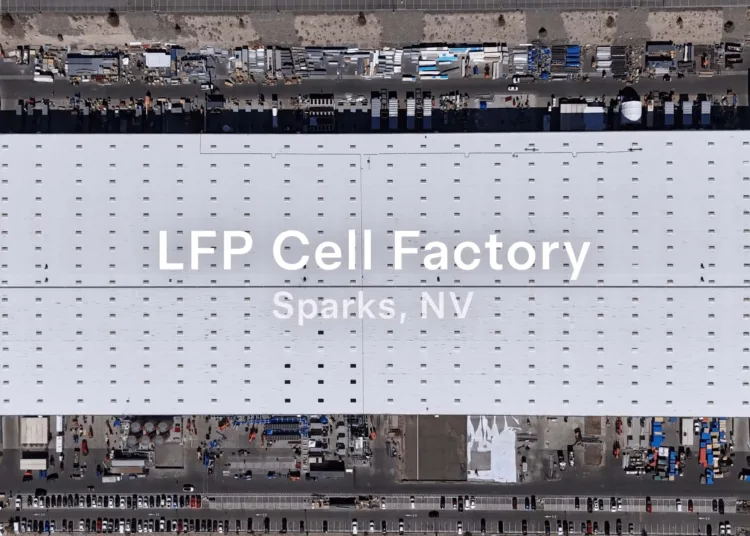 fabryka baterii lfp tesla nevada