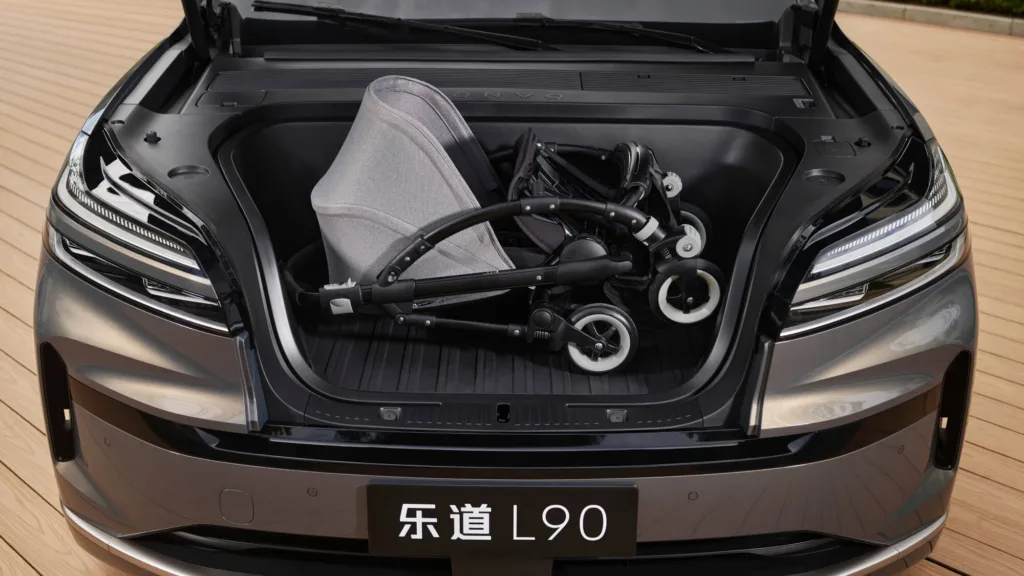 onvo l90 frunk