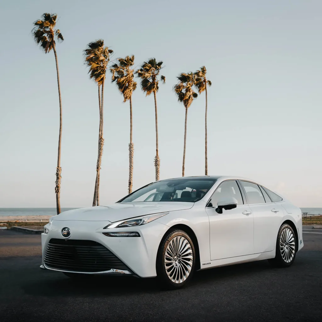 toyota mirai