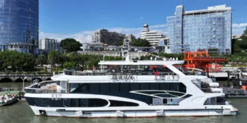 elektryczny statek pasazerski catl