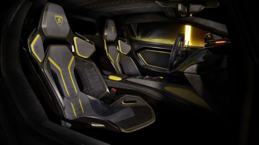 Lamborghini Fenomeno wnętrze