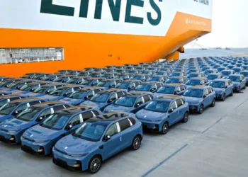 leapmotor b10 statek