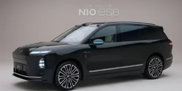 nio es8