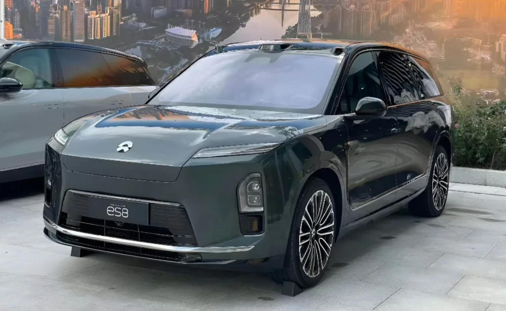 nio es8