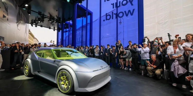 hyundai concept three iaa mobility