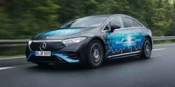 mercedes eqs solid state 1200 km przejazd