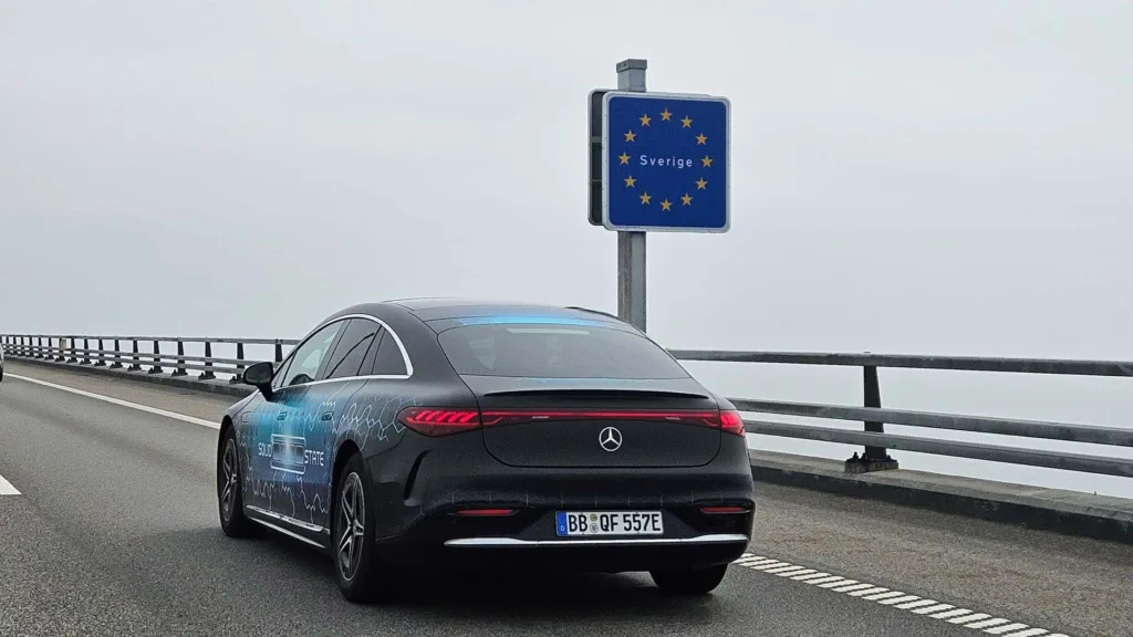 mercedes eqs solid state 1200 km przejazd