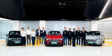 mercedes momenta wspolpraca