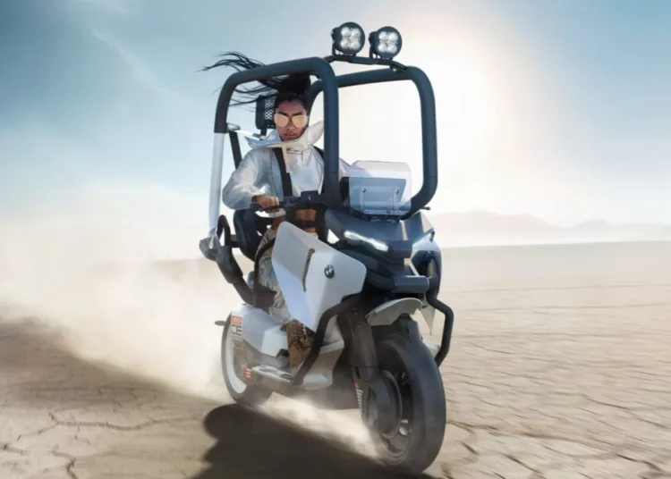 motocykl bmw z klatka