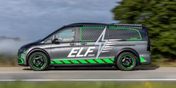 bus testowy mercedes elf
