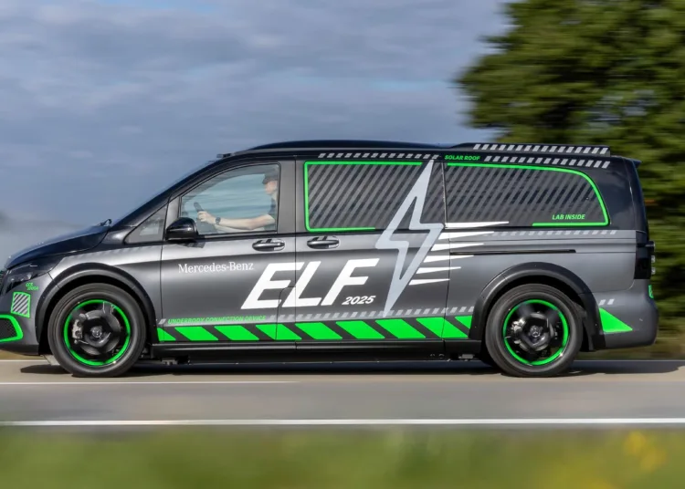 bus testowy mercedes elf