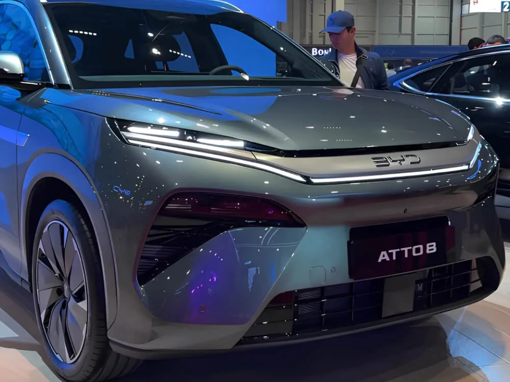 byd atto 8
