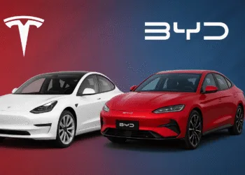 byd vs tesla wyniki 10.2025