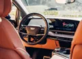 cadillac optiq wnętrze