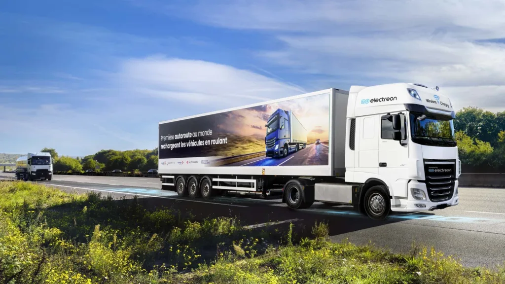 ciezarowka laduje sie w trakcie jazdy