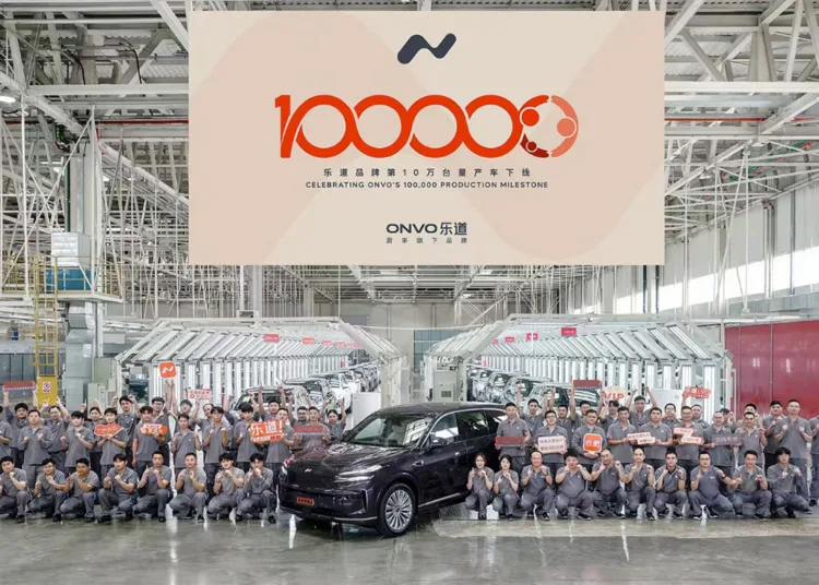 onvo 100000 samochodow