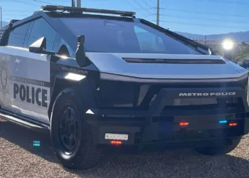 policja las vegas tesla cybertruck