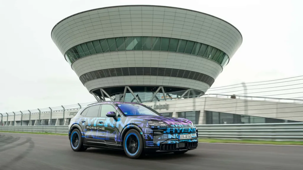 porsche cayenne ev