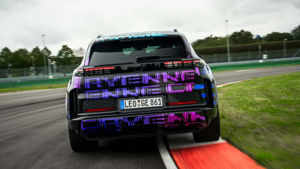 porsche cayenne ev