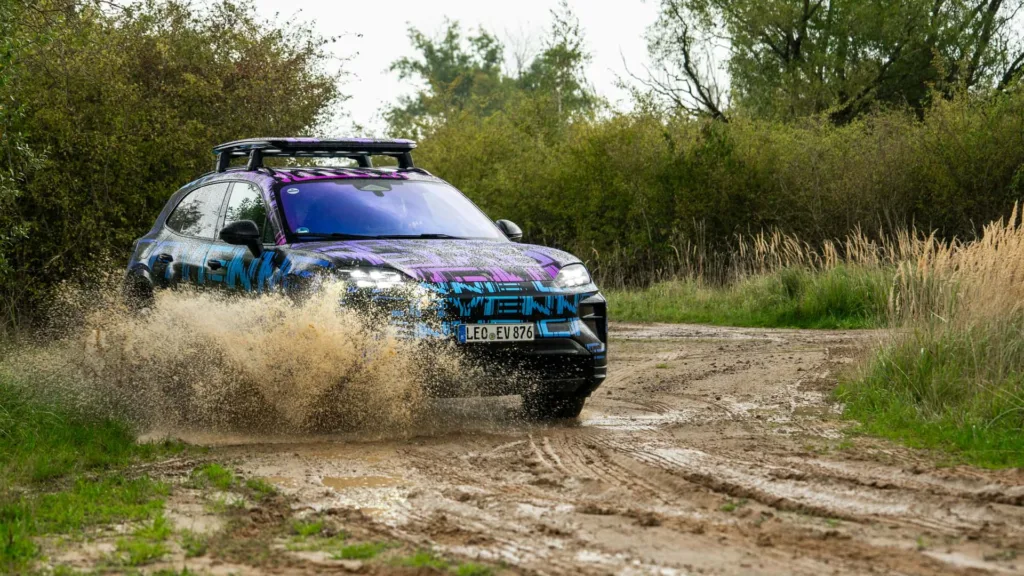 porsche cayenne ev