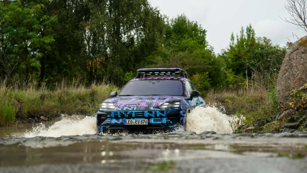 porsche cayenne ev